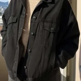 Renate Reinsve Sentimental Value 2025 Black Jacket